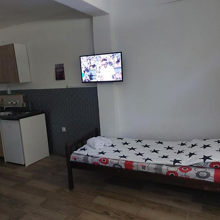Vila Visni Łagadin Zewnętrze zdjęcie
