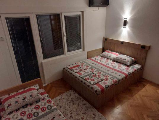 Vila Visni Łagadin Zewnętrze zdjęcie
