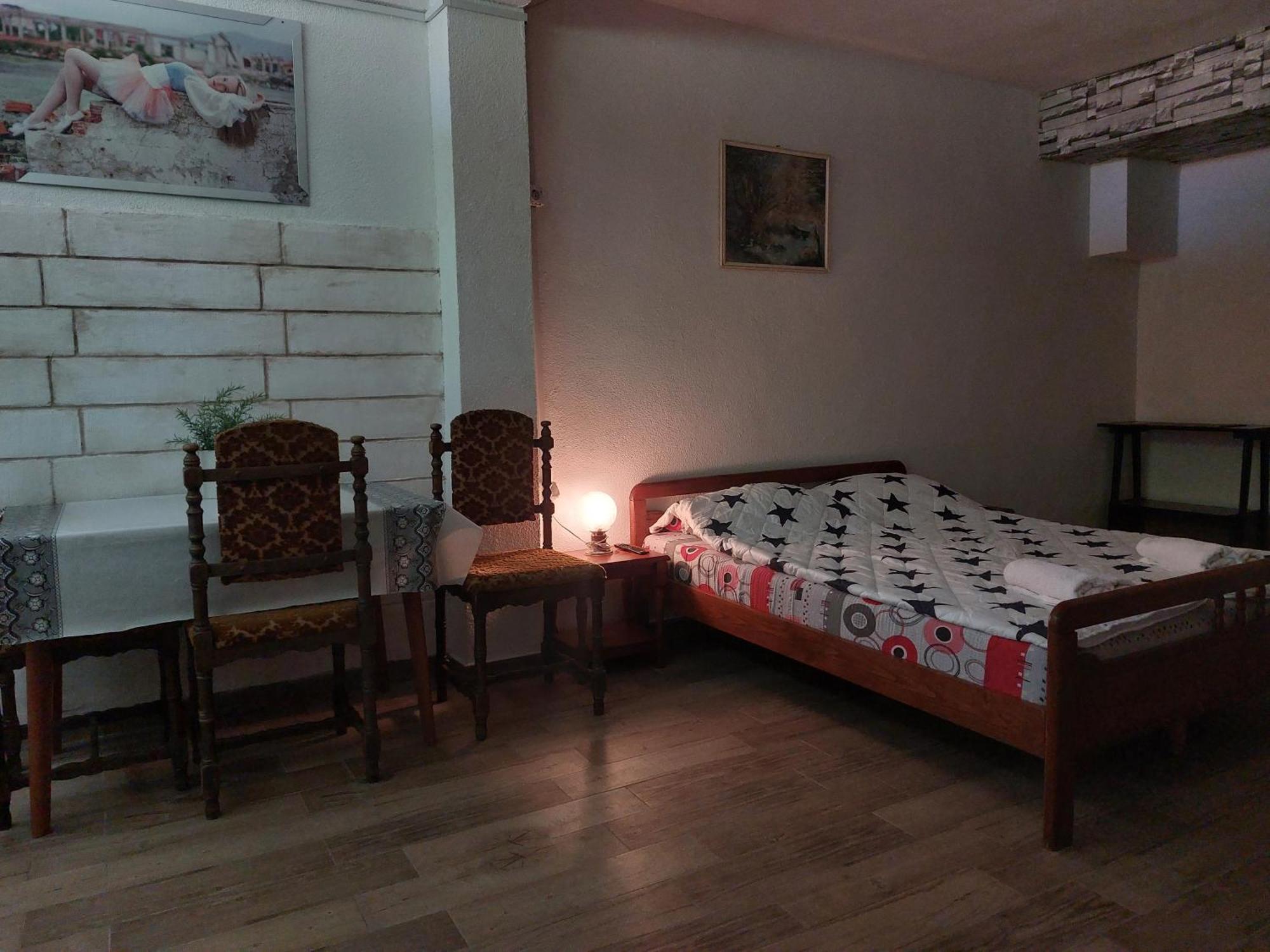 Vila Visni Łagadin Zewnętrze zdjęcie